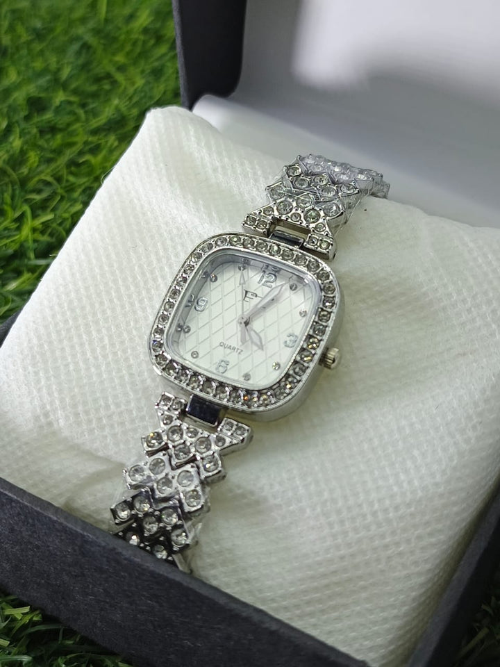 F-Line Luxury Crystal Quartz Watch