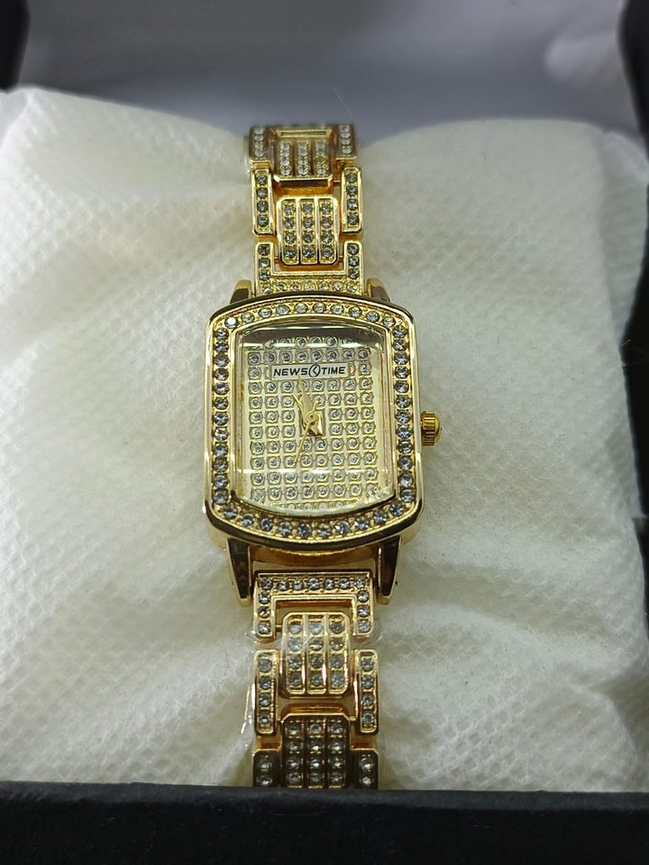 News Time Luxury Gold Crystal Watch